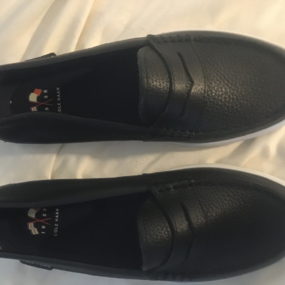 Cole Haan navy leather  Loafers